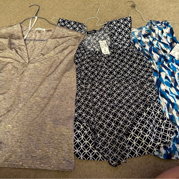 14-18 CLOTHING BUNDLE - Picture 5 of 6